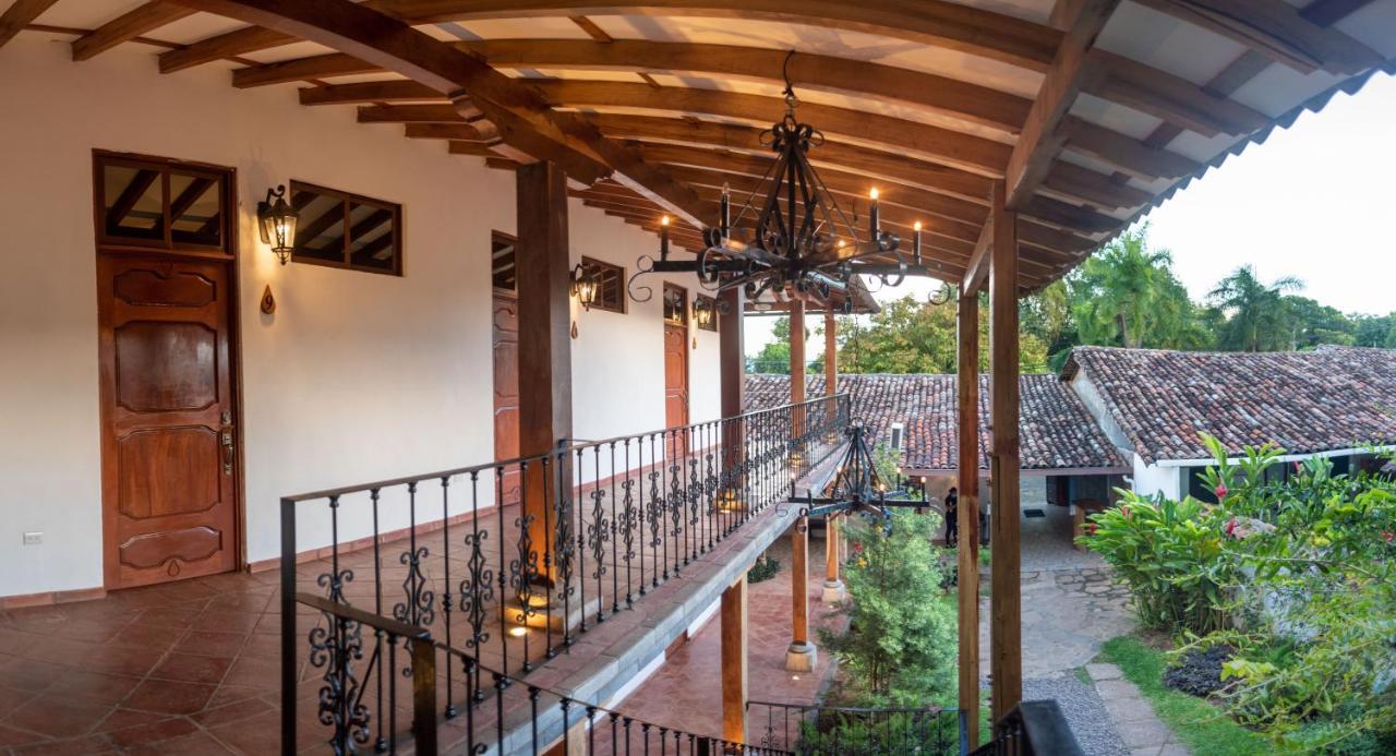 Готель Casa 1800 Suchitoto Boutique Екстер'єр фото