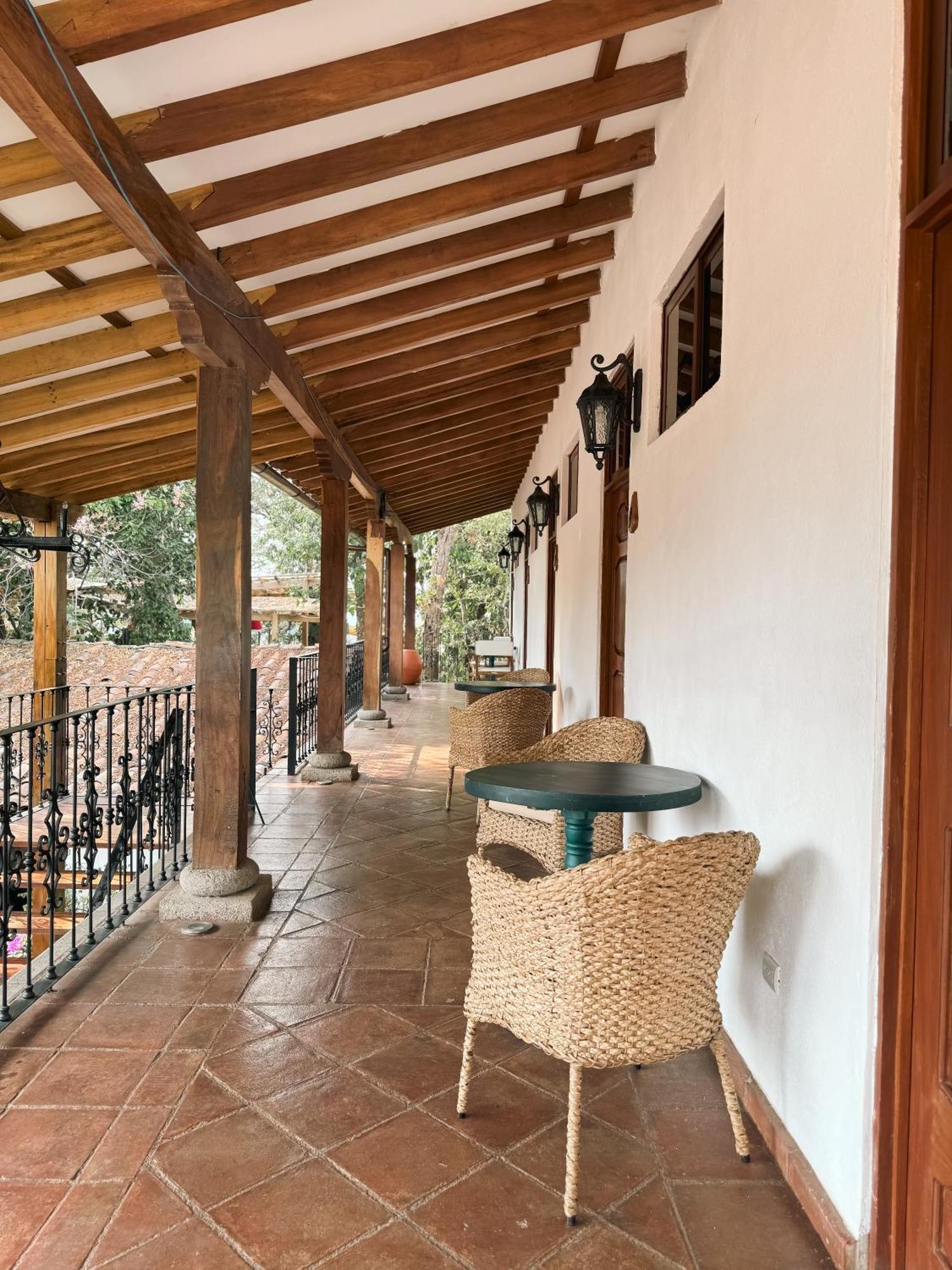 Готель Casa 1800 Suchitoto Boutique Екстер'єр фото